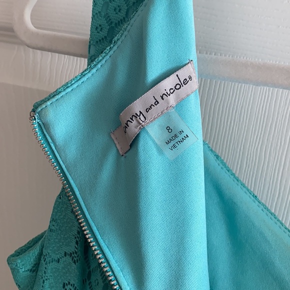 Danny and Nicole Sz 8 Dress Aqua - Picture 6 of 6